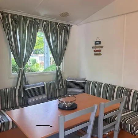 Camping Mobilhome 4 Personnes Saint-Paulet-de-Caisson